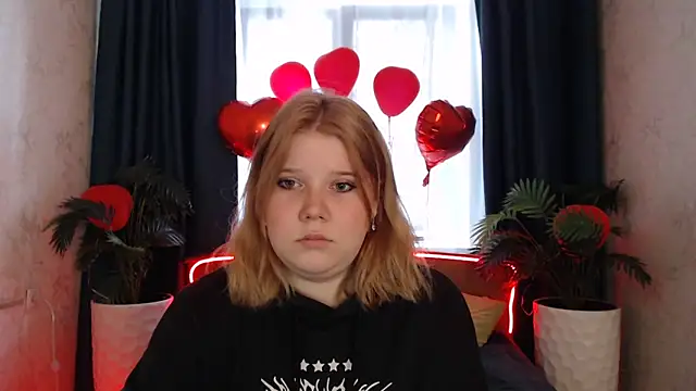 StripGyrl online show from 03.05.26