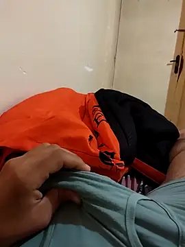 Snapshot of Vinijuniorben chatting on 04.01.26 Vinijuniorben online show from 04.01.26