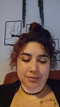 Snapshot of Deesse_luna chatting on 03.08.26 Deesse luna online show from 03.08.26