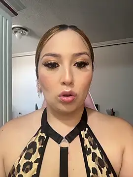 Snapshot of Kiarhatrixie1 chatting on 02.25.26 Kiarhatrixie1 online show from 02.25.26