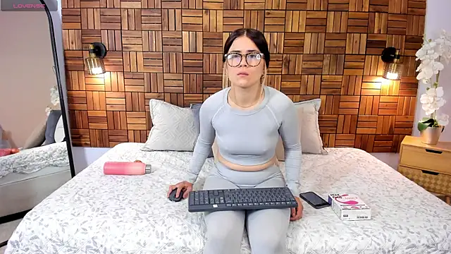 aleessiia online show from 04.01.26