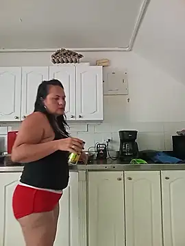 Snapshot of Mishell_Perez chatting on 02.21.26 Mishell Perez online show from 02.21.26