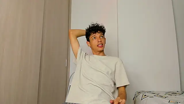 Maxfrost1 online show from 02.26.26