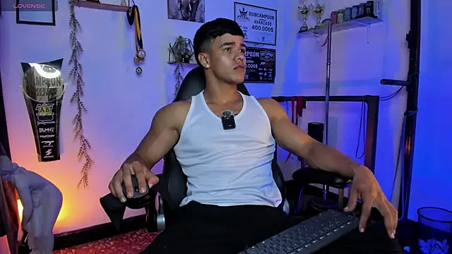 Rob zaens33 online show from 04.17.26