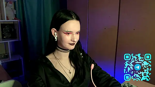 MabelDefina online show from 04.04.26