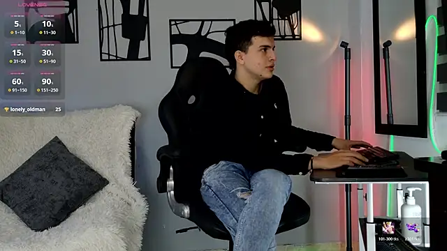 Snapshot of nico_pelusa chatting on 02.25.26 nico pelusa online show from 02.25.26