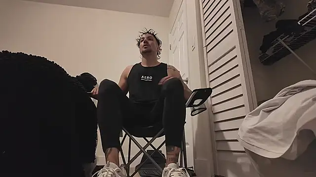 Snapshot of Alejandrosolerxxx chatting on 02.24.26 Alejandrosolerxxx online show from 02.24.26