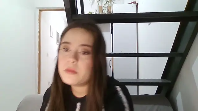 PutaYasmim online show from 04.08.26