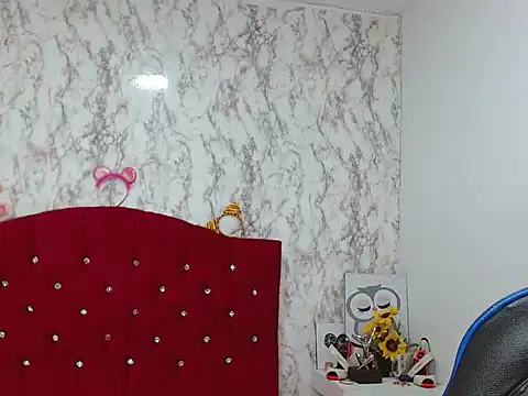 Snapshot of Ailanys_Miller chatting on 02.19.26 Ailanys Miller online show from 02.19.26