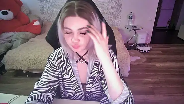 SlankyMic online show from 03.27.26