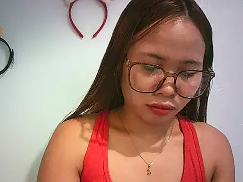 Creamy Pussy21xx online show from 03.16.26