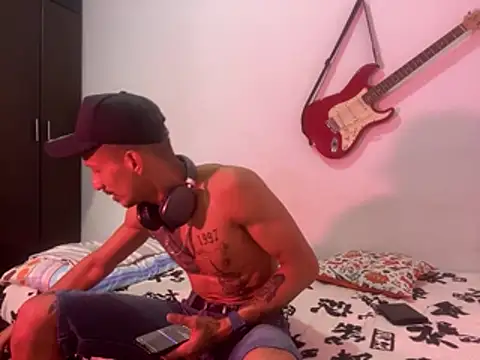 Andreyssantos online show from 02.17.26