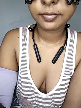 ASHANYA JAYASOORIYA online show from 05.26.26