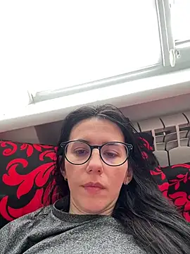 Snapshot of Oliviyalove_ chatting on 05.29.26 Oliviyalove online show from 05.29.26