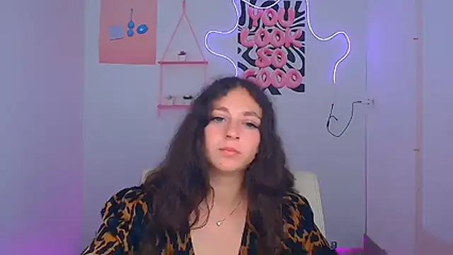 KissMeJulia online show from 07.20.26