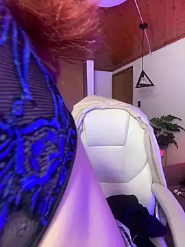 Maraia pink18 online show from 02.20.26