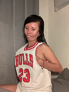 Snapshot of lady_moon09 chatting on 02.25.26 lady moon09 online show from 02.25.26