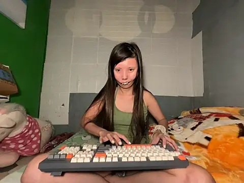 lady moon09 online show from 04.05.26