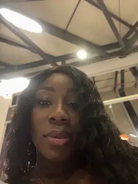 ZarahFerreira online show from 04.21.26