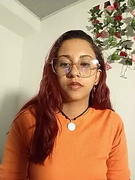 Snapshot of MiaBloom19 chatting on 02.20.26 MiaBloom19 online show from 02.20.26