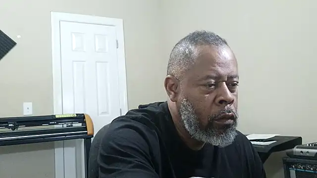 Cleozevo1961 online show from 03.18.26