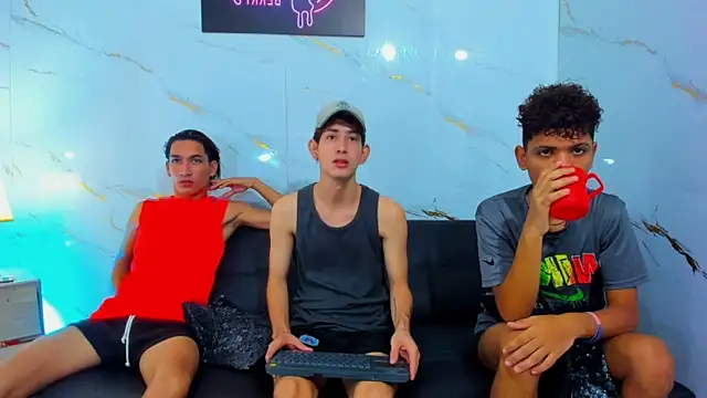 Snapshot of Spicy_guys chatting on 02.28.26 Spicy guys online show from 02.28.26