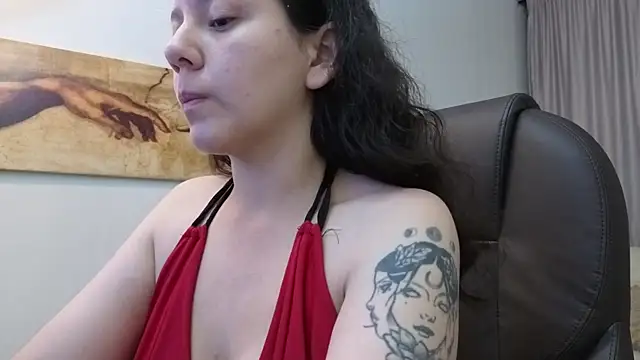 Snapshot of Chloe_Noire chatting on 02.27.26 Chloe Noire online show from 02.27.26