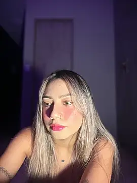 Dulce Sofi  online show from 03.17.26