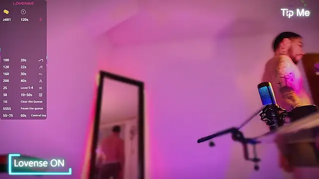 Snapshot of king_of_desire chatting on 02.25.26 king of desire online show from 02.25.26