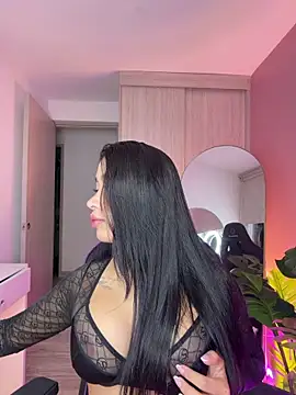 AliceBoomx online show from 04.23.26