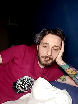 Snapshot of Magikmike94 chatting on 02.19.26 Magikmike94 online show from 02.19.26