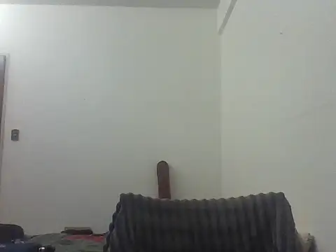 Snapshot of LeCorbu10 chatting on 04.17.26 LeCorbu10 online show from 04.17.26