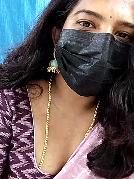 Sumaya-Reddy online show from 02.18.26