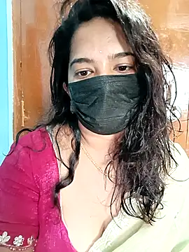 Sumaya-Reddy online show from 02.28.26