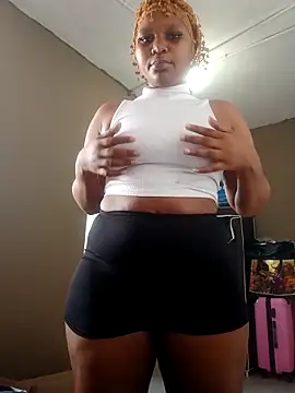 Snapshot of EBONYDEEVA68 chatting on 02.20.26 EBONYDEEVA68 online show from 02.20.26