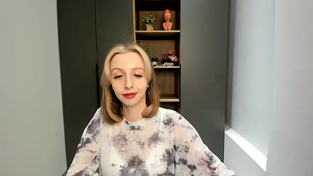 EugeniaEarl online show from 02.20.26