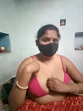 Snapshot of Meena73 chatting on 02.20.26 Meena73 online show from 02.20.26