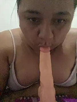 Melanny69x online show from 02.28.26