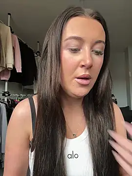 PinkVelvetx online show from 04.16.26