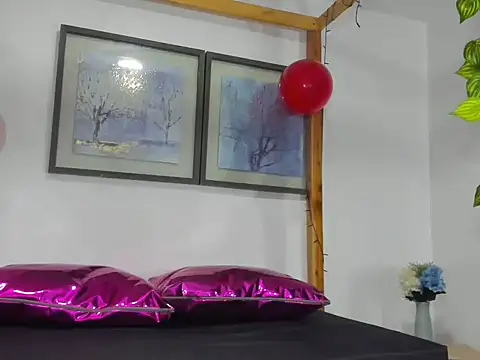 Snapshot of Xamira_hot chatting on 02.20.26 Xamira hot online show from 02.20.26