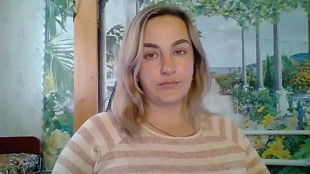 Rinayaii online show from 04.15.26