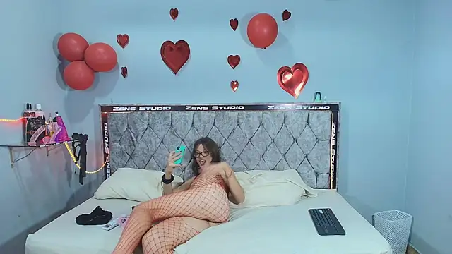 Snapshot of ahnaysex chatting on 02.22.26 ahnaysex online show from 02.22.26