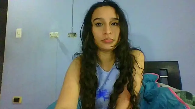 Snapshot of scarlettscottx_ chatting on 05.12.26 scarlettscottx online show from 05.12.26