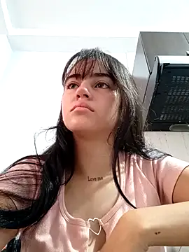 sara cute so online show from 04.29.26