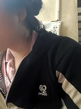 MayEva ly online show from 02.19.26