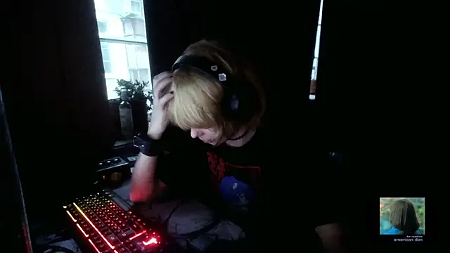 vika stripc online show from 04.04.26