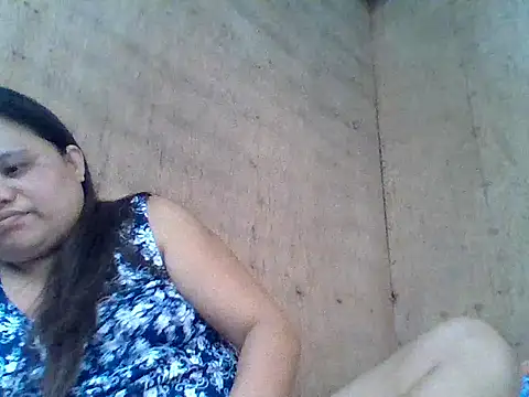 Snapshot of sweetlyn31 chatting on 04.09.26 sweetlyn31 online show from 04.09.26