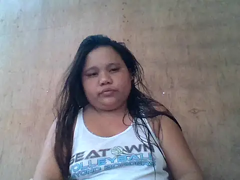 Snapshot of sweetlyn31 chatting on 05.03.26 sweetlyn31 online show from 05.03.26