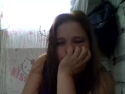 Snapshot of sweetlyn31 chatting on 05.24.26 sweetlyn31 online show from 05.24.26