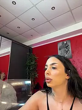 Snapshot of 11vyanne chatting on 02.28.26 11vyanne online show from 02.28.26